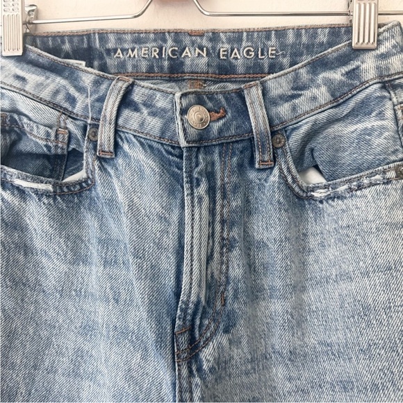 American Eagle Outfitters Light Blue Distressed Boyfriend Jeans 00 - Picture 3 of 4